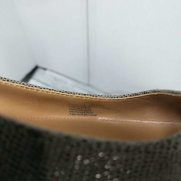 Calvin Klein Fridelle Shoe Womens SZ 8 Gray Faux Snakeskin Slip-on Silver Accent - Picture 8 of 10